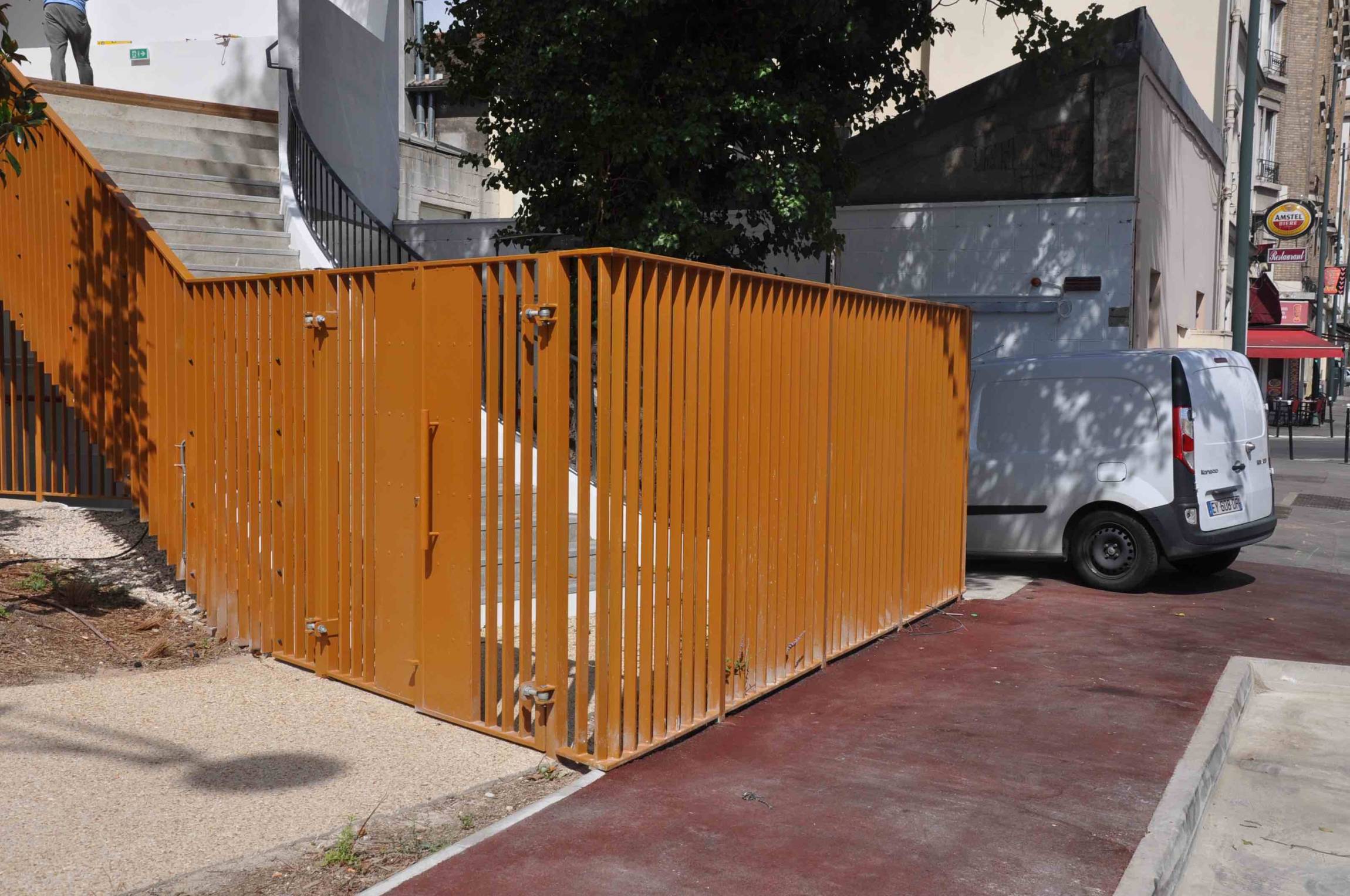 clichy 4