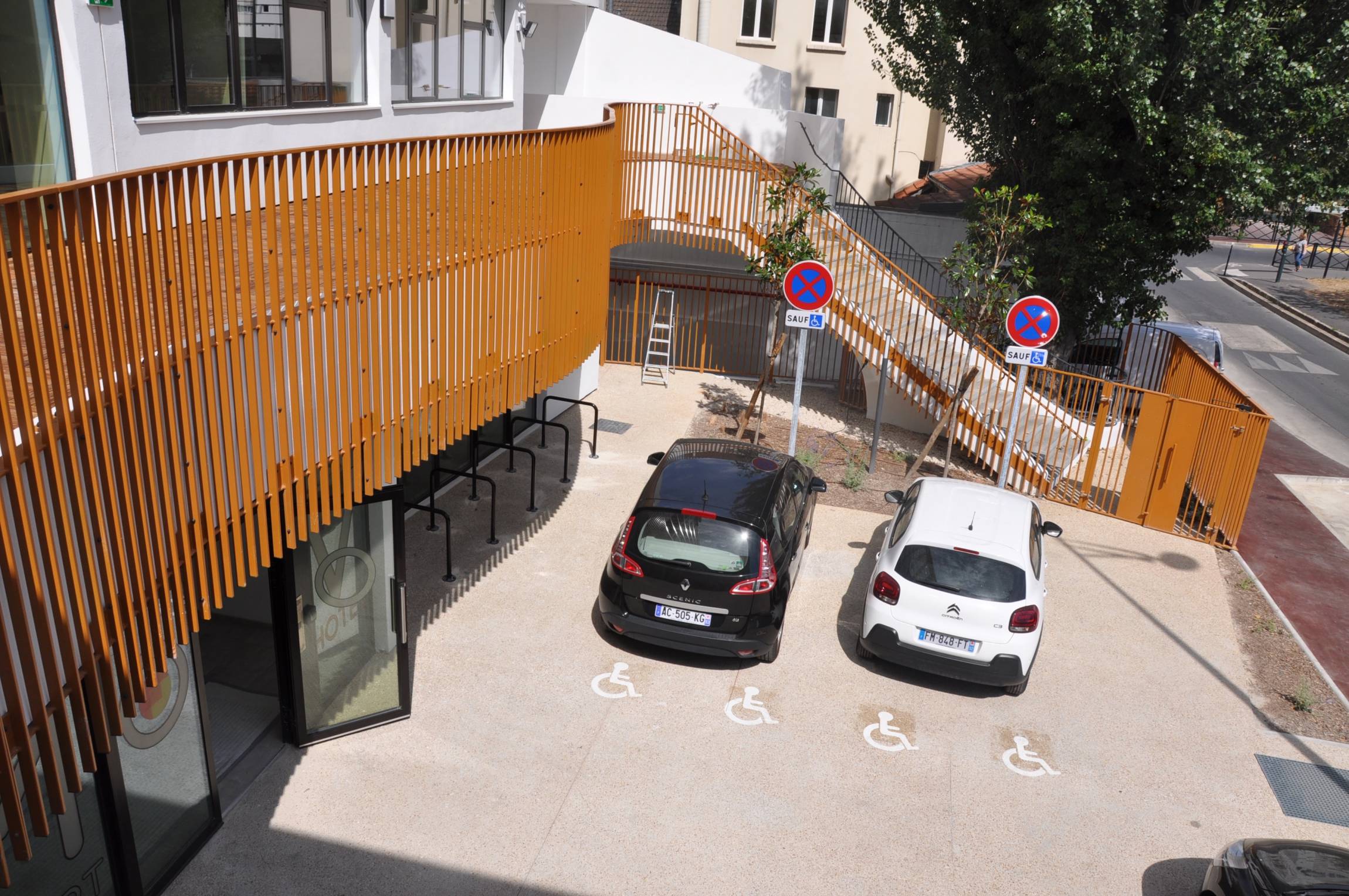 clichy 9