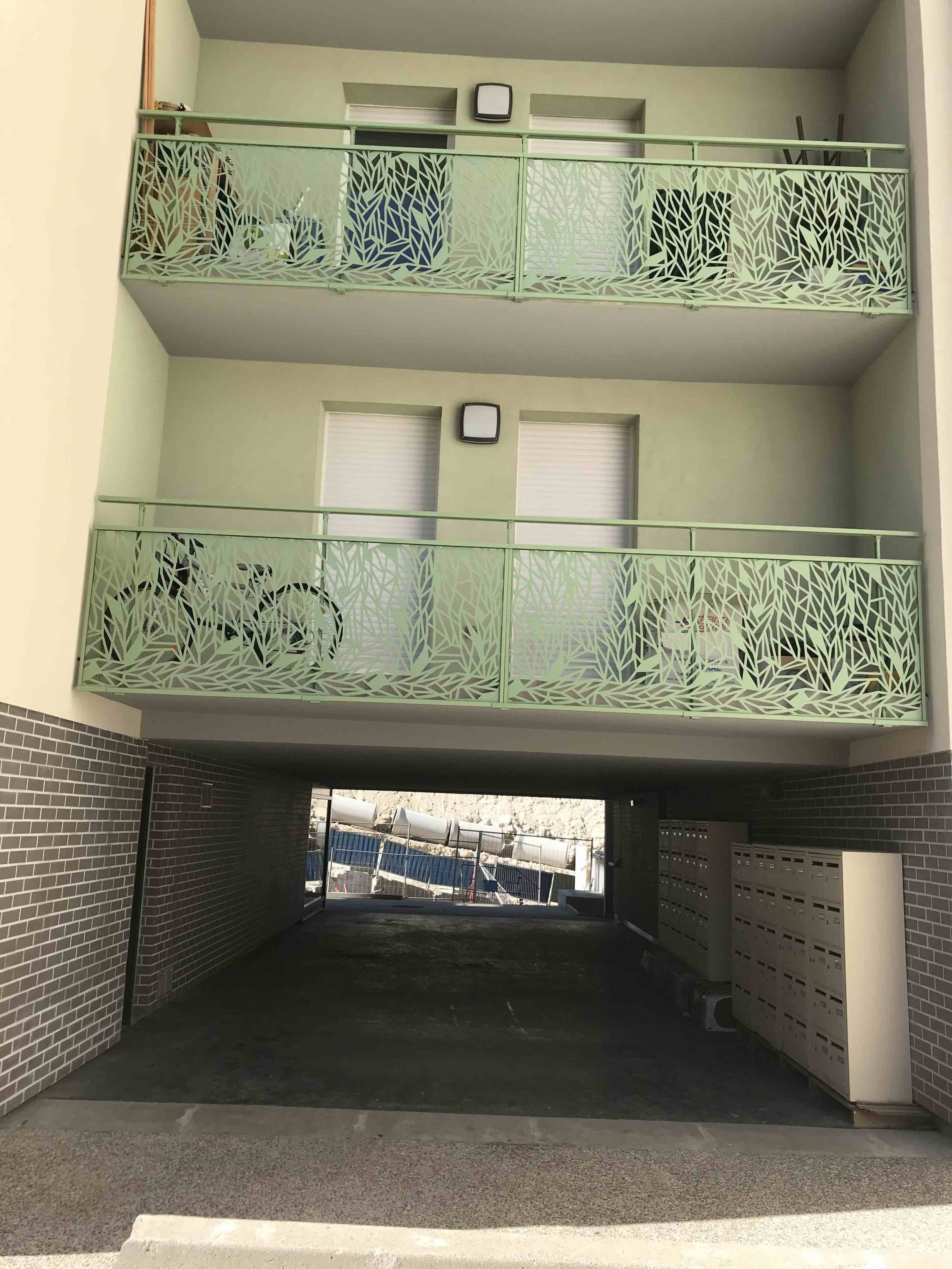 marseille savine 6