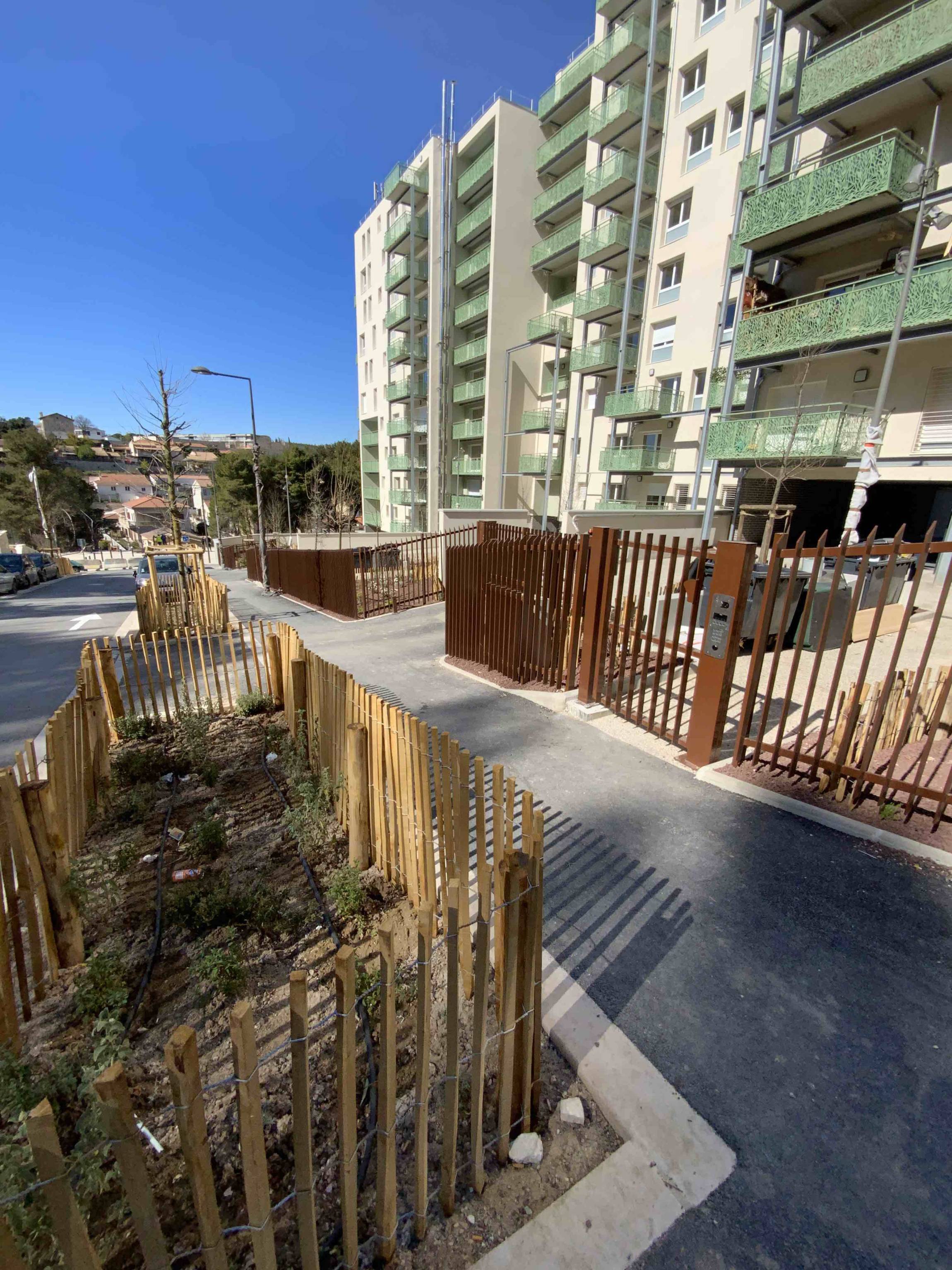 marseille savine 8