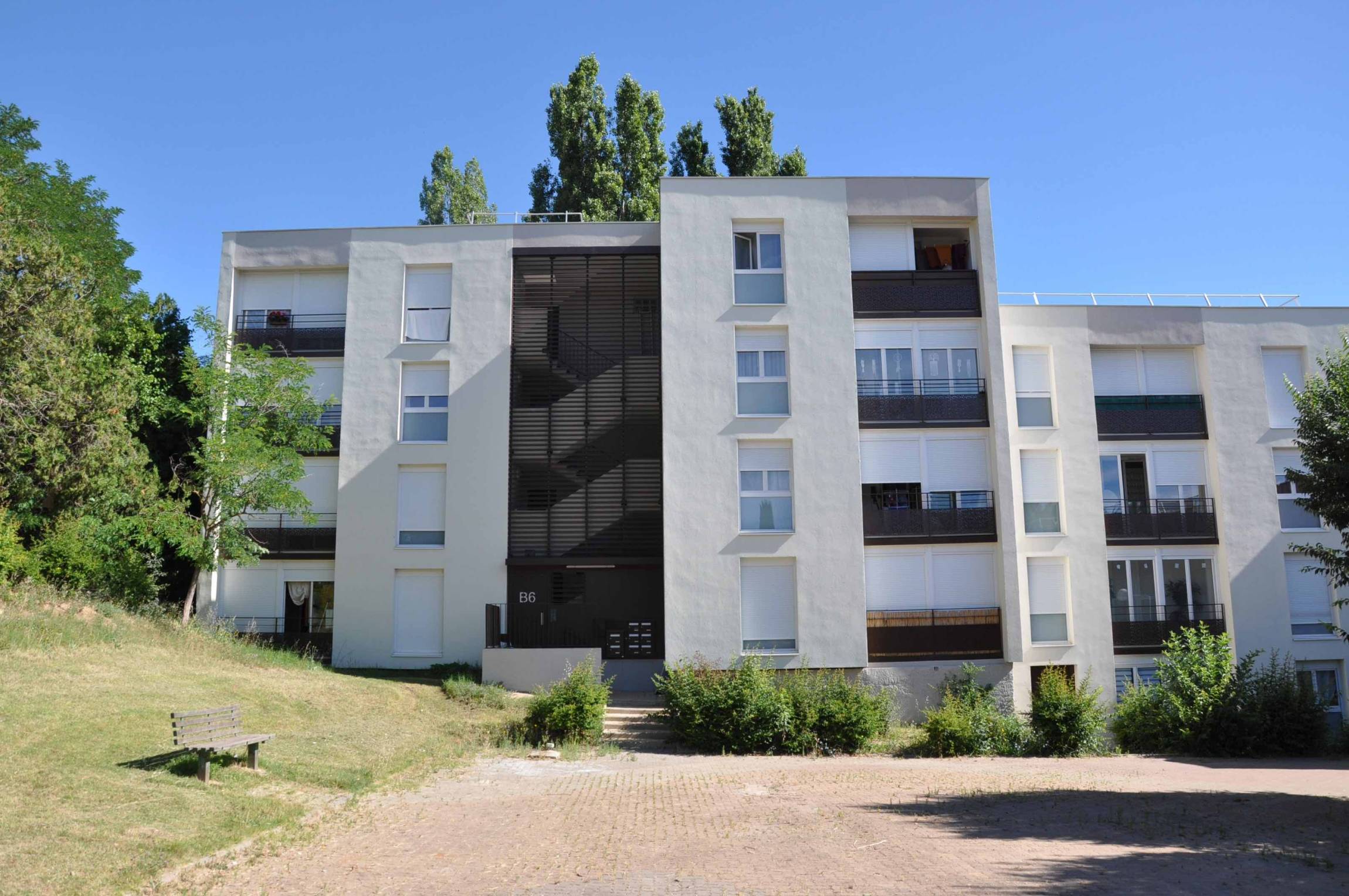 gardanne 4