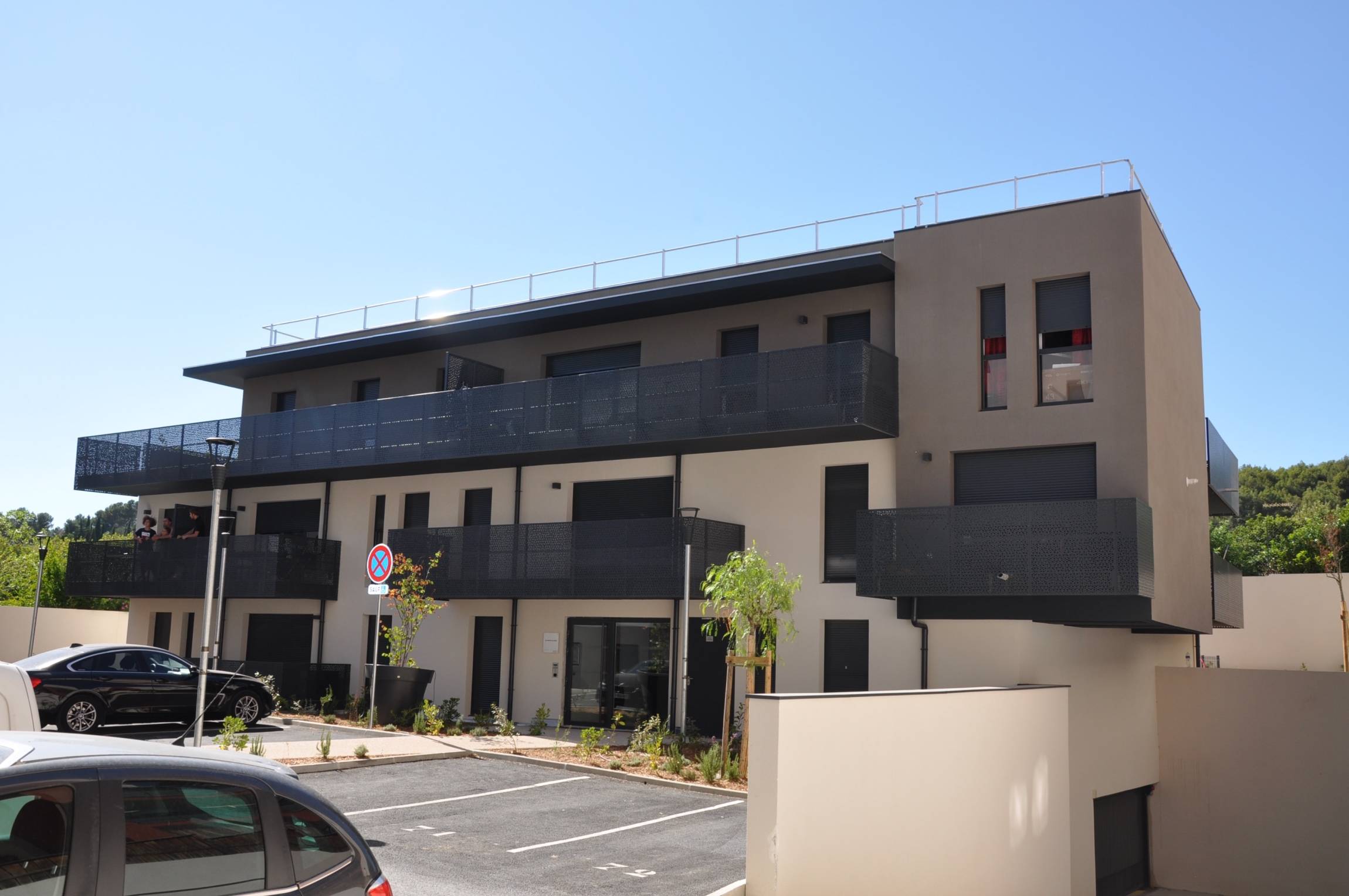 gardanne patio 6