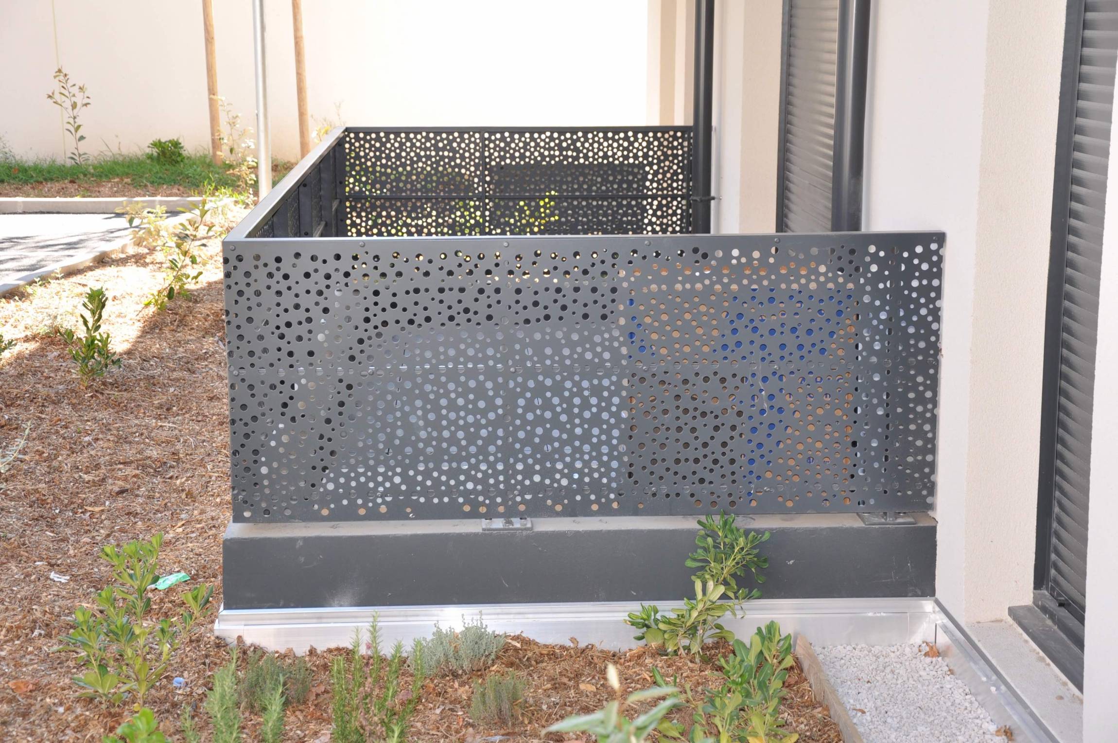 gardanne patio 11
