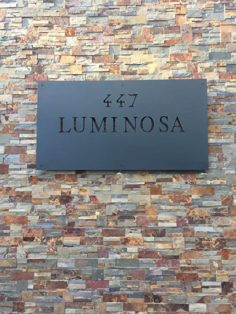 Luminosa_E
